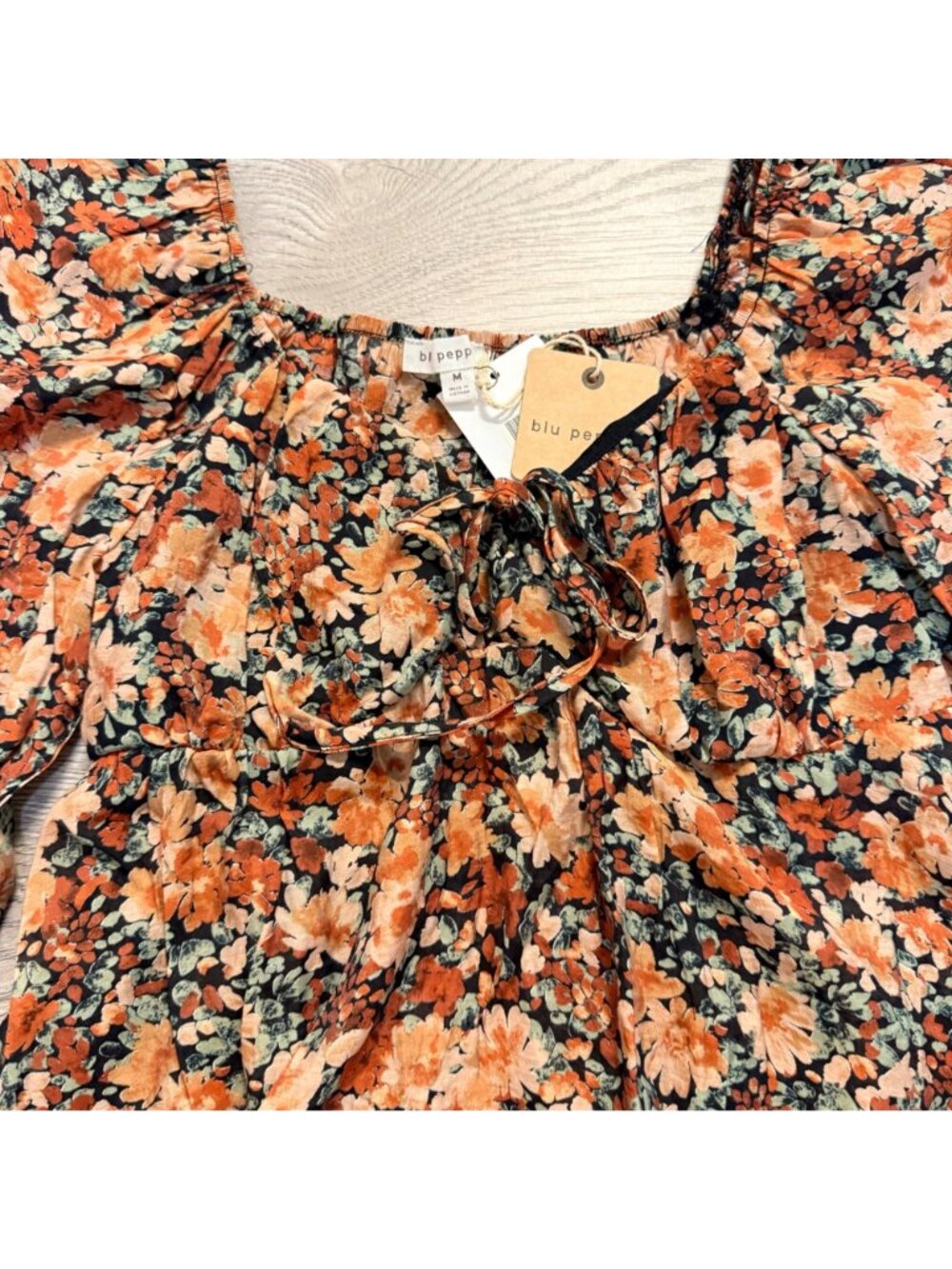 Blu Pepper Floral Peplum Blouse Size M Boho Long Sleeve Tie Front Sheer Top - Picture 5 of 16